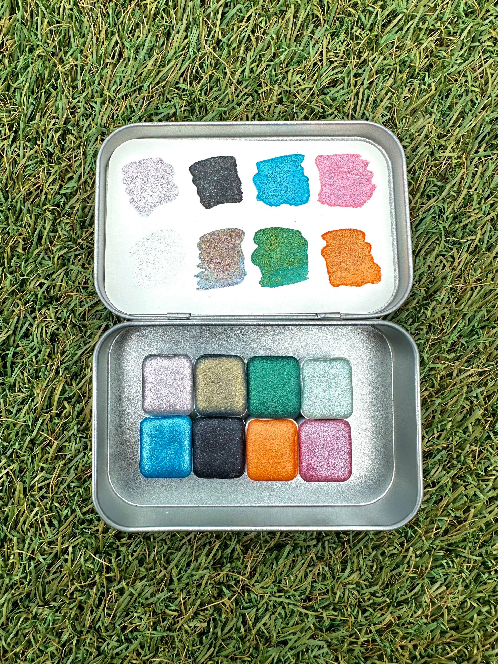 Cyclops SINGLE - Cryptids and Folklore | 1:700 Glitter Mix | Handmade Watercolors | Handmade Paint | Calligraphy | Lettering |