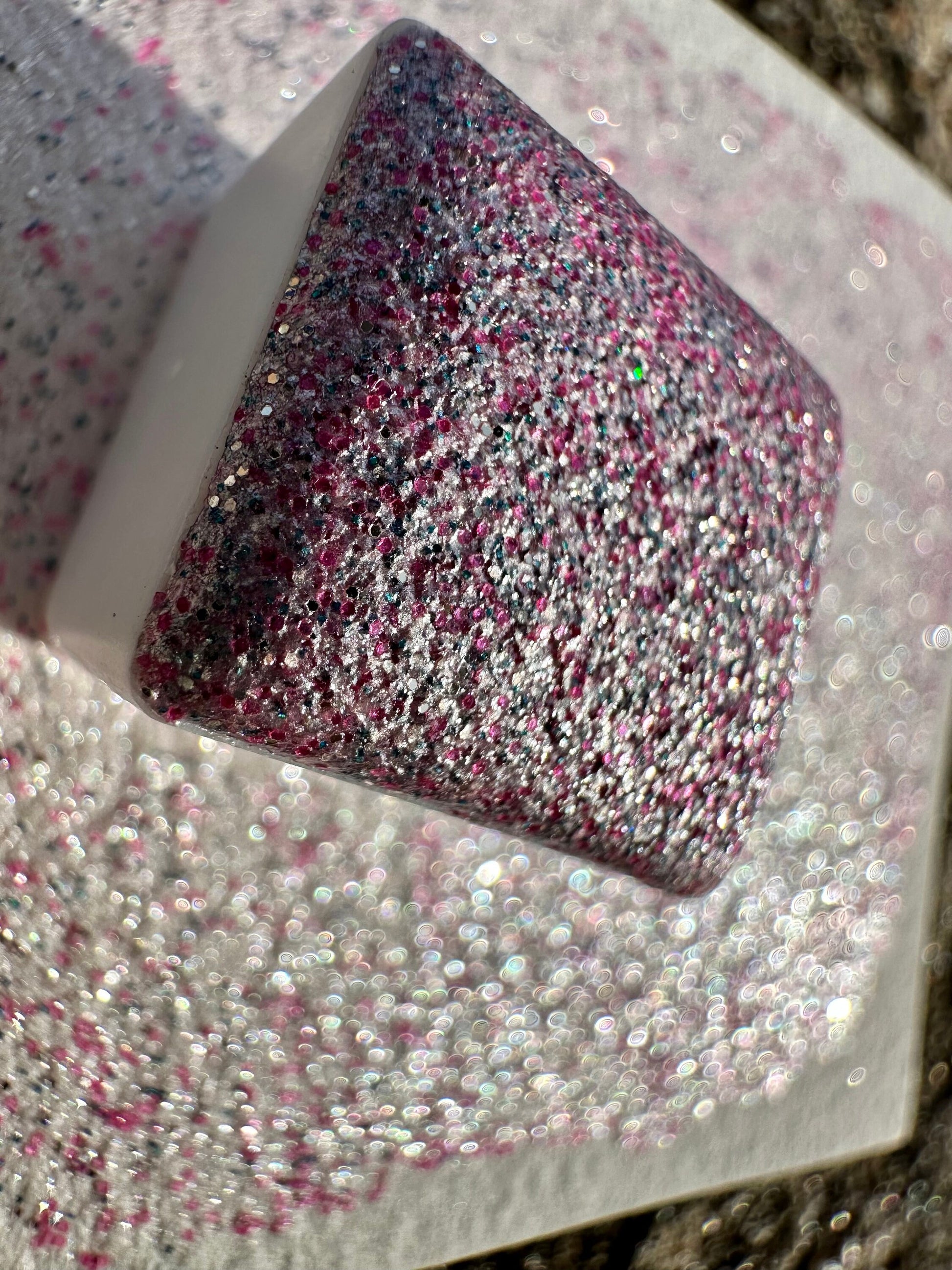 Face Palm | Glitter Mica Blend | Handmade Watercolors | Handmade Paint | Calligraphy | Lettering | Flake Pigment