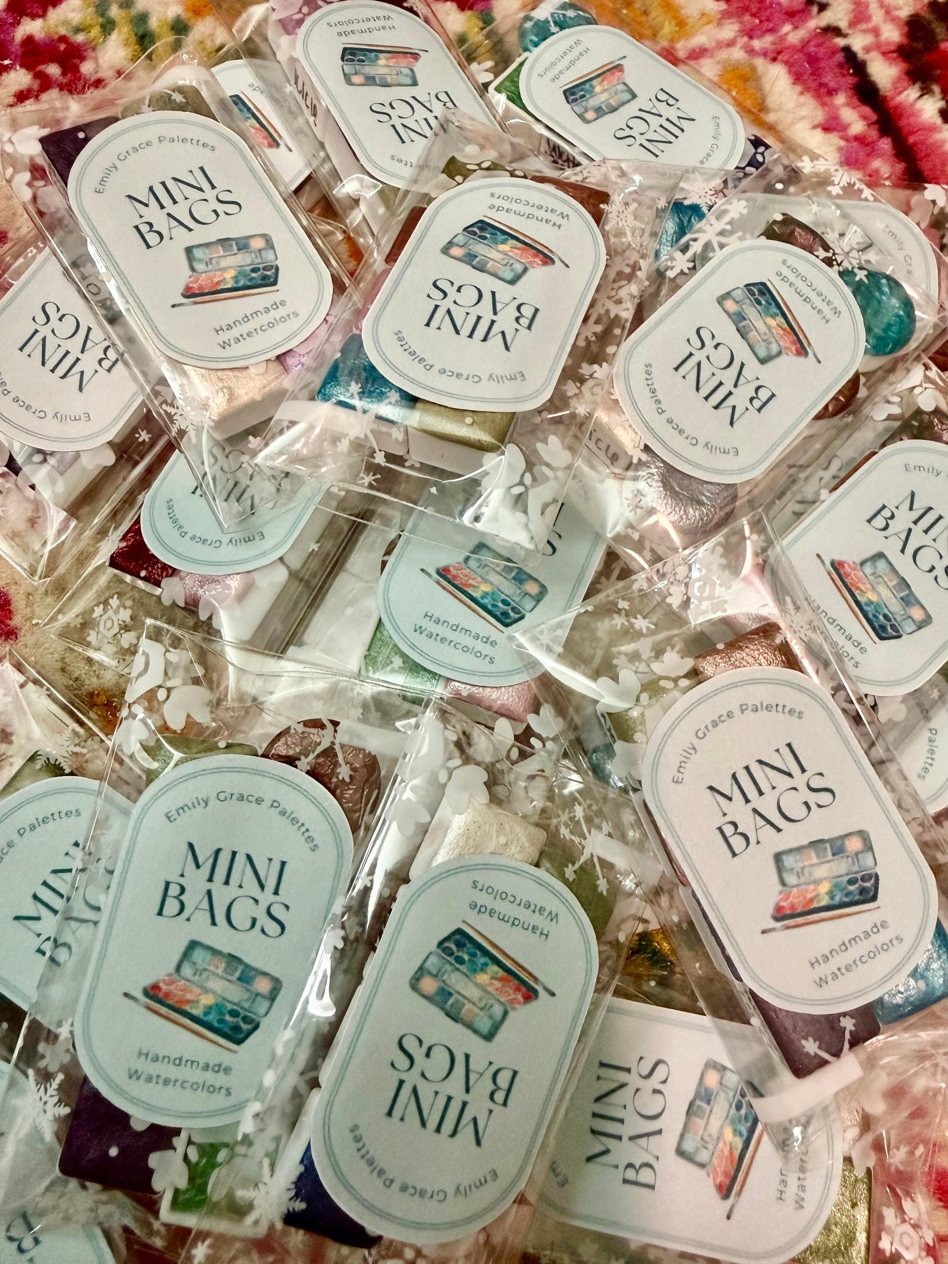 Grab Bag of 8 MINIS