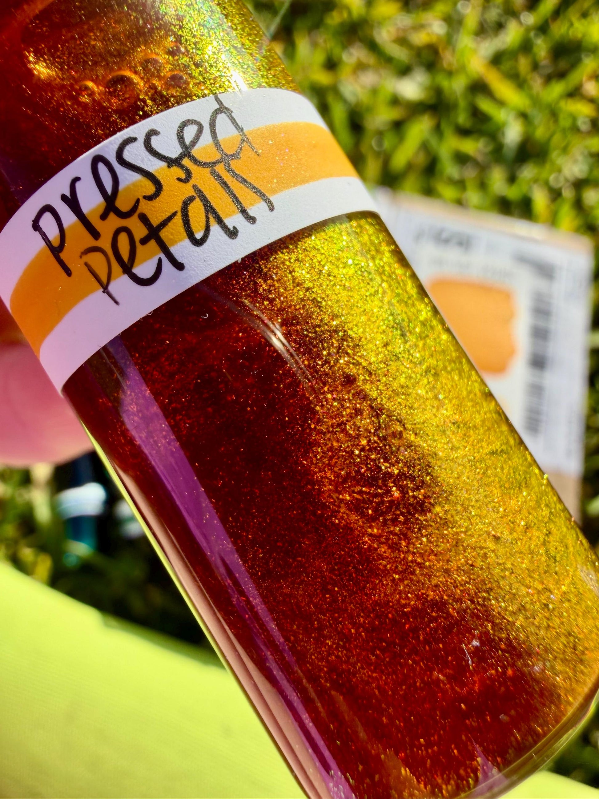 Pressed Petals | Dip Pen Ink | Handmade Ink | Calligrapby | Stencils | Handmade Cards| Watercolor | Colorshift Ink | Shimmer Ink | Nib Ink